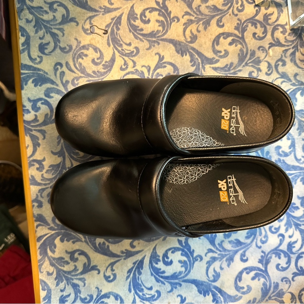 Dansko Black Leather Loafers Slip-Ons